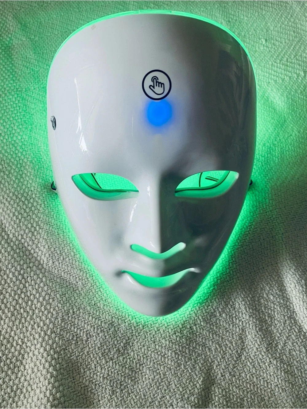 LED Light Therapy Face Mask - White